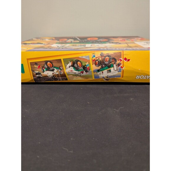 LEGO Creator 3-in-1 Monster Burger Truck (31104) Factory Sealed (Heavy Box Wear) - Picture 7 of 10